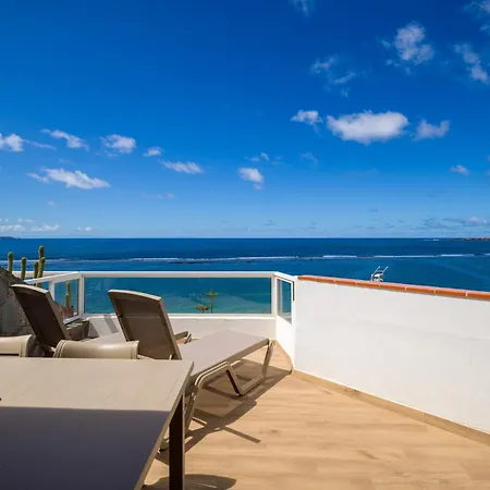 Canteras With Ocean Views Apartment